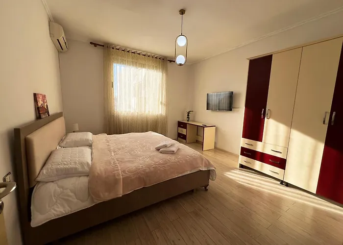 Center Family N.42 * Elbasan